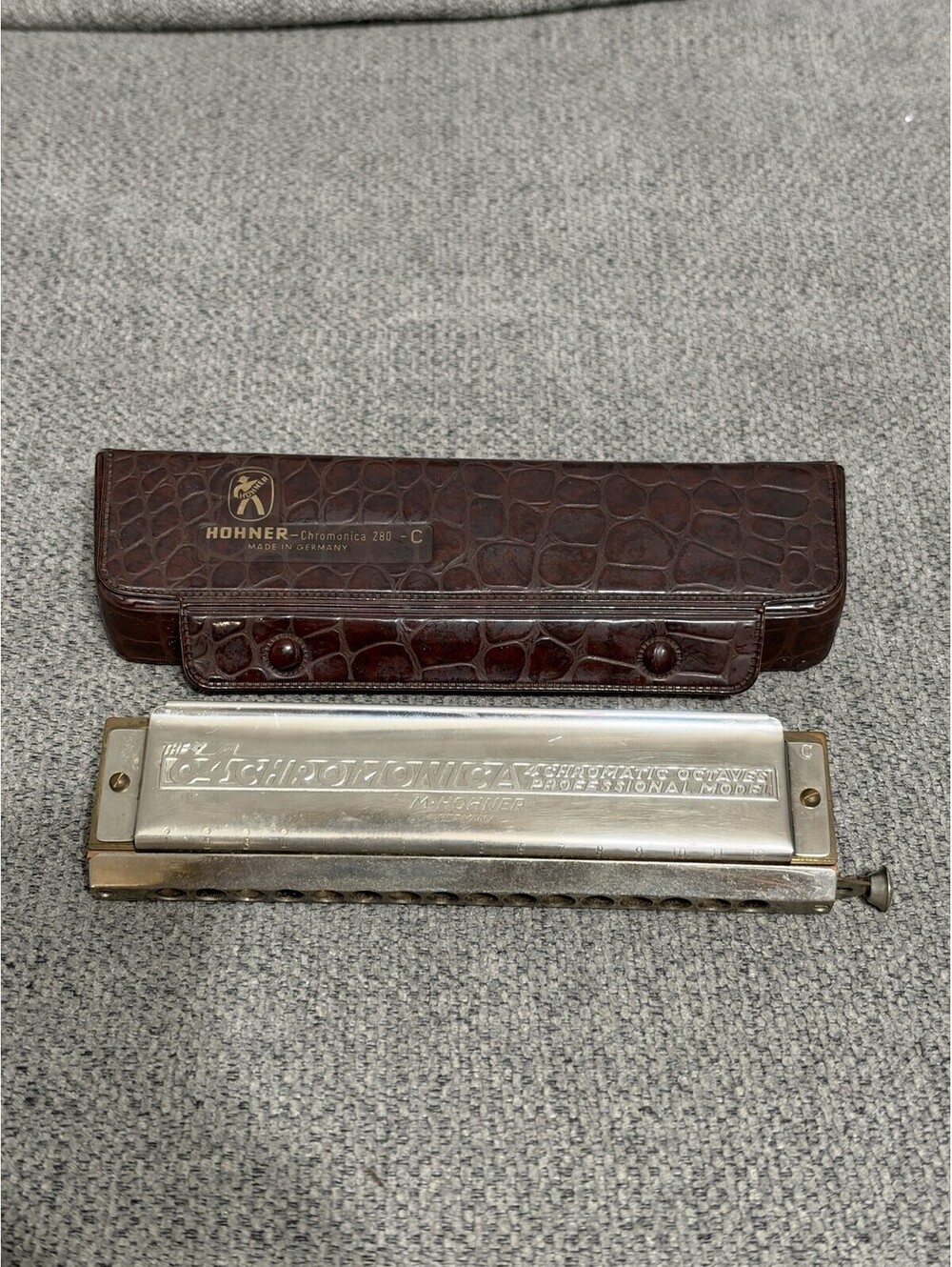 Hohner 64 Chromonica 280-C Chromatic Harmonica Key C Silver Germany W/ Case